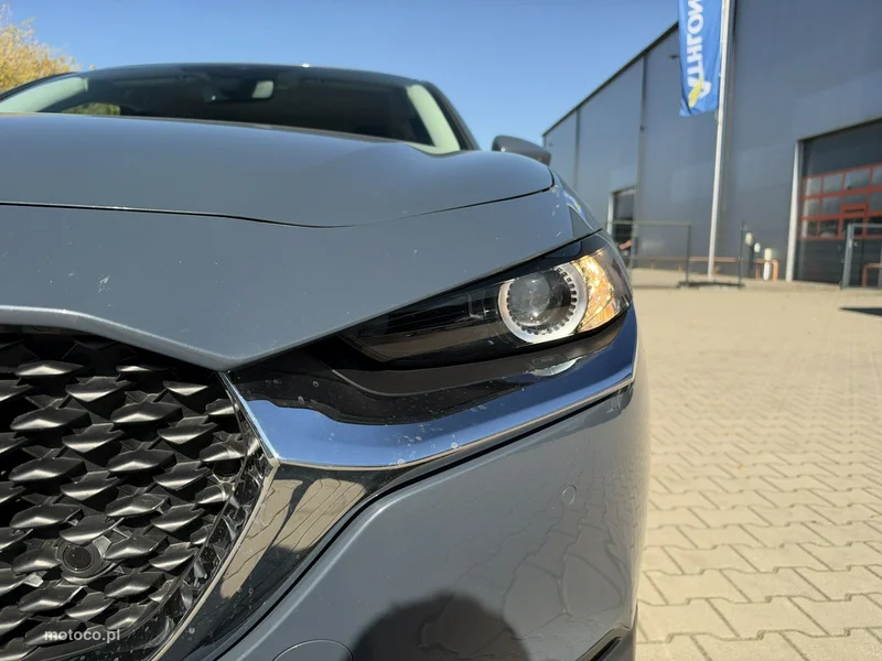 Mazda CX-30 9
