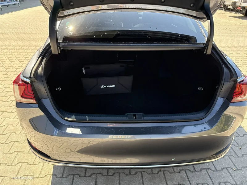 Lexus ES300 16