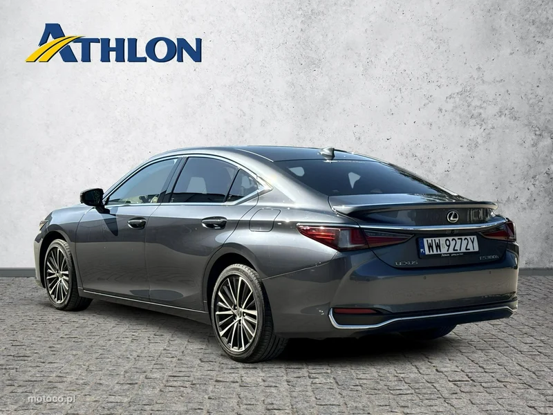 Lexus ES300 3