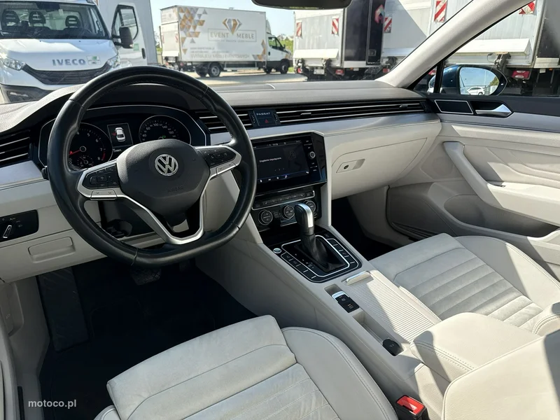 Volkswagen Passat B8 13