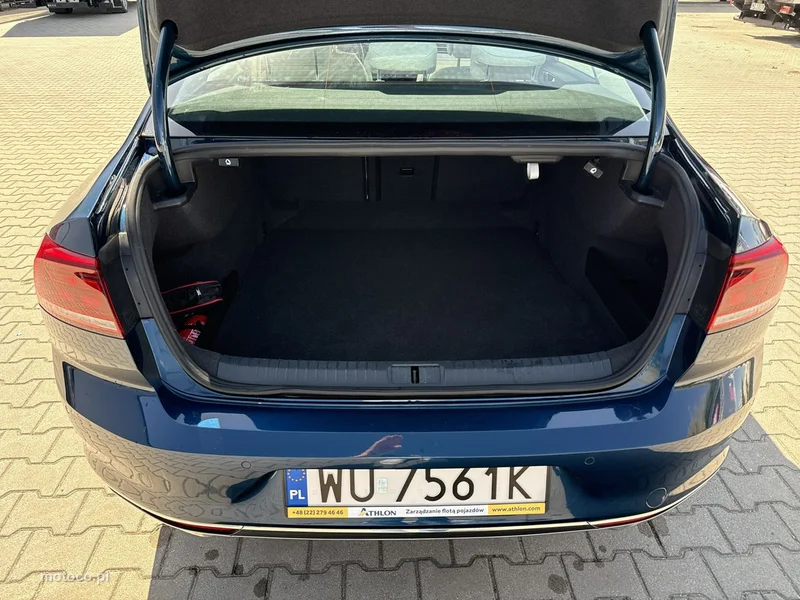 Volkswagen Passat B8 16