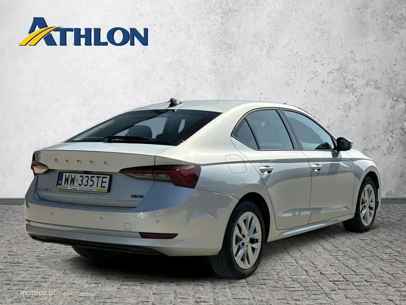Skoda Octavia IV 5