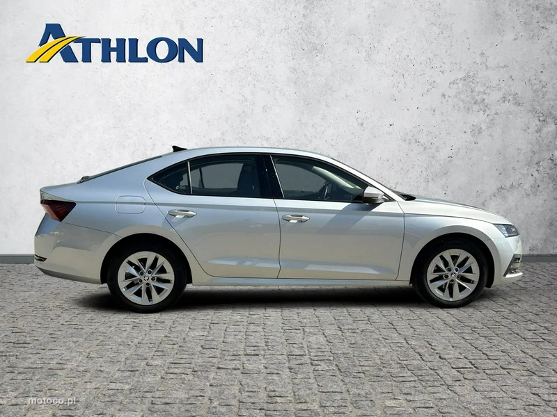 Skoda Octavia IV 6