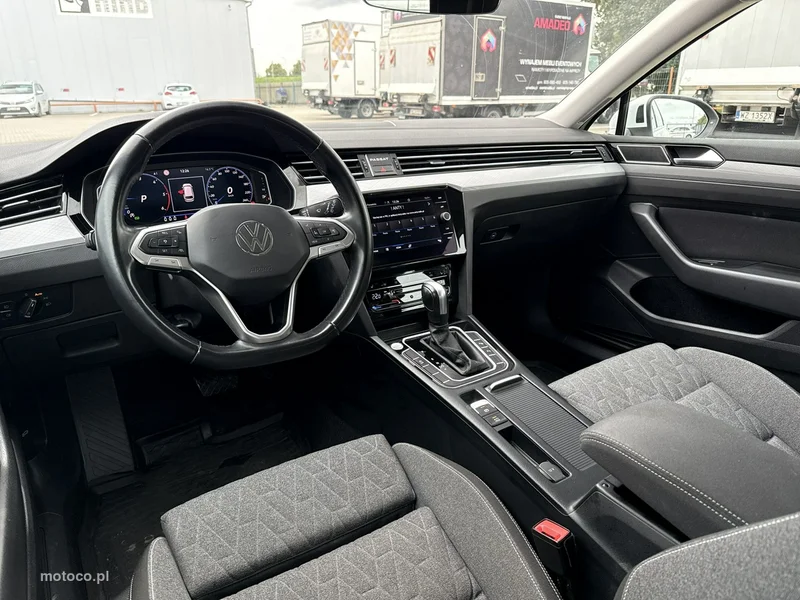 Volkswagen Passat B8 13
