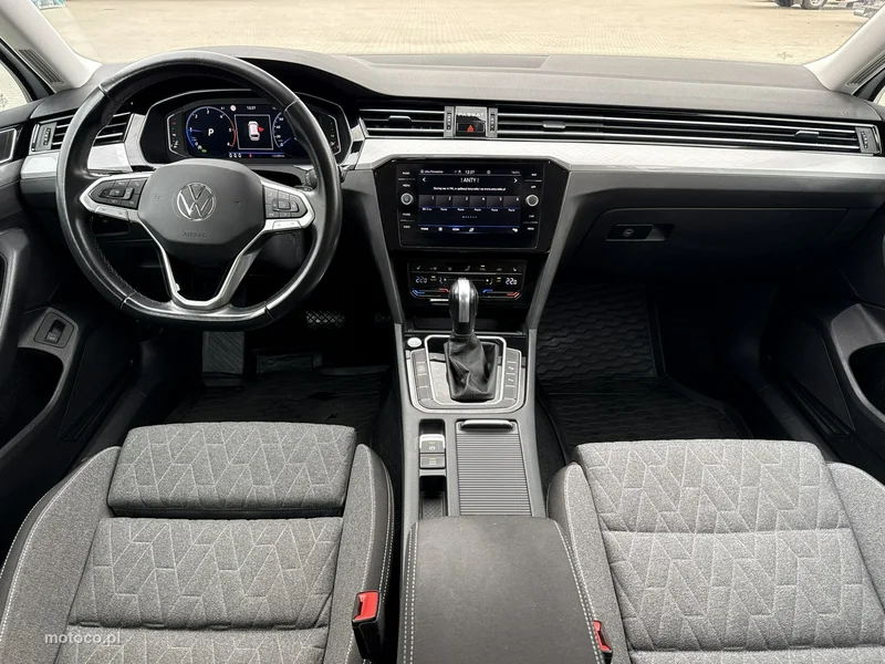 Volkswagen Passat B8 22