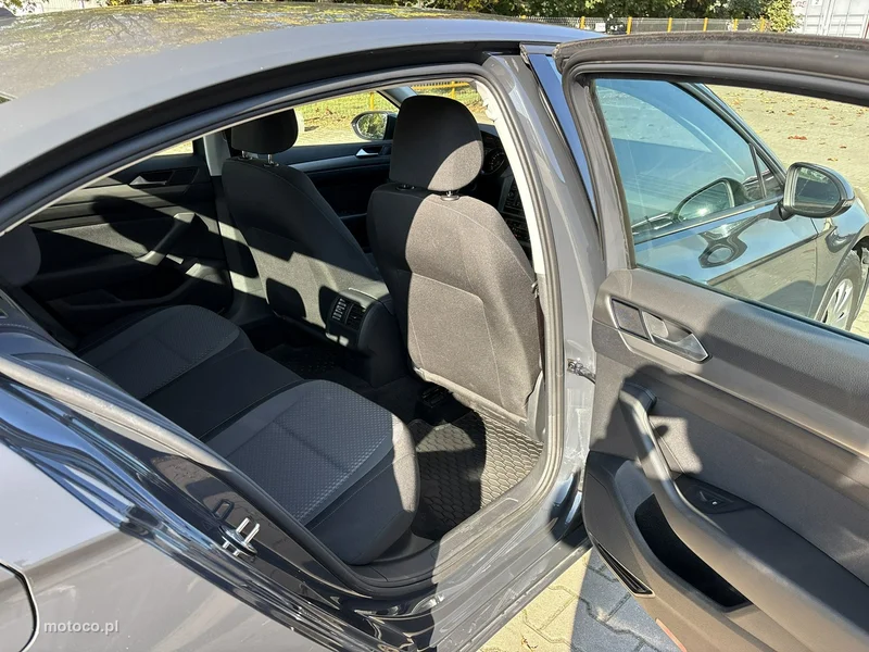 Volkswagen Passat B8 18