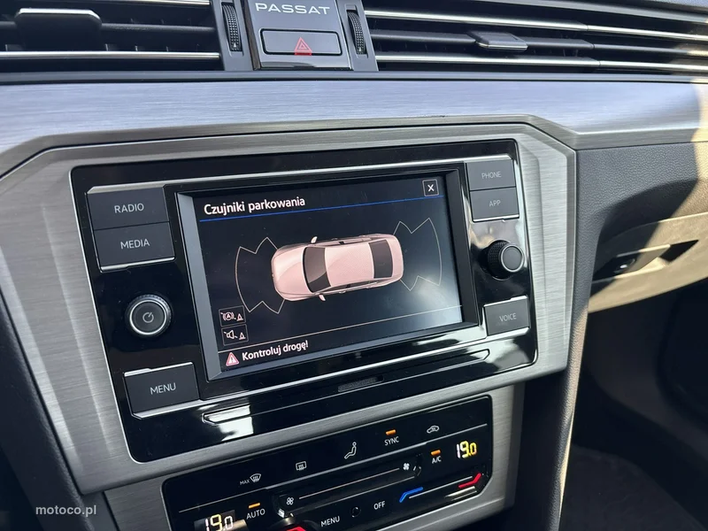 Volkswagen Passat B8 24