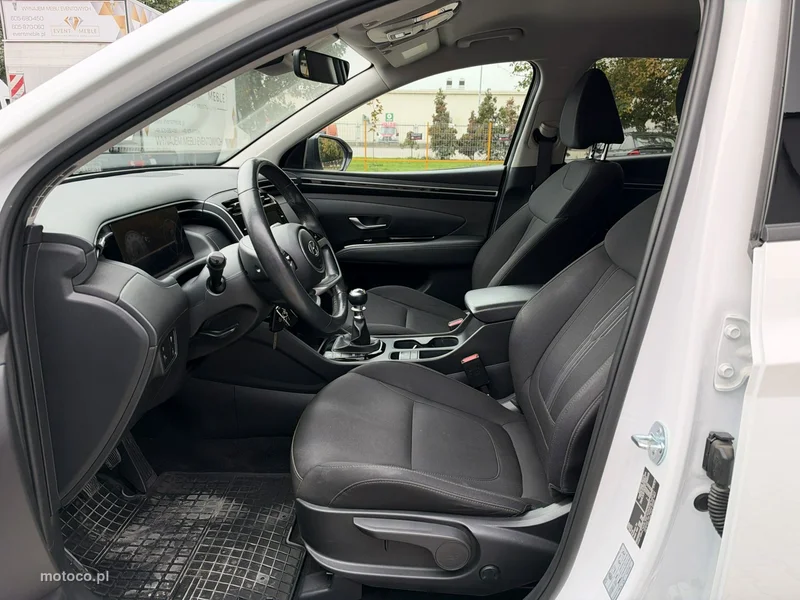 Hyundai TUCSON 11