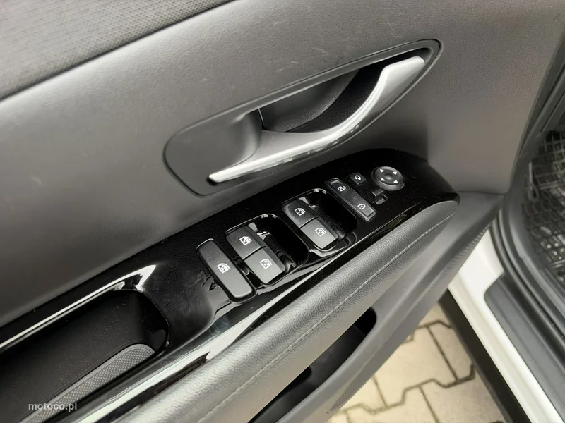 Hyundai TUCSON 12