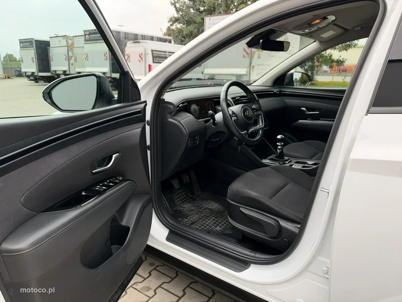 Hyundai TUCSON 10