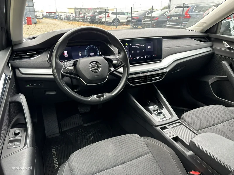 Skoda Octavia IV 12