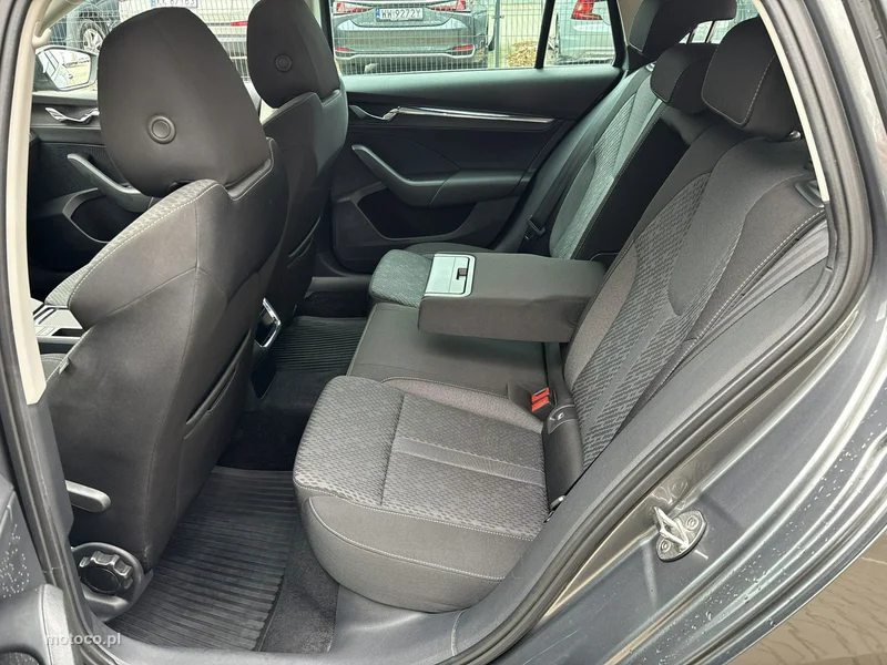 Skoda Octavia IV 19