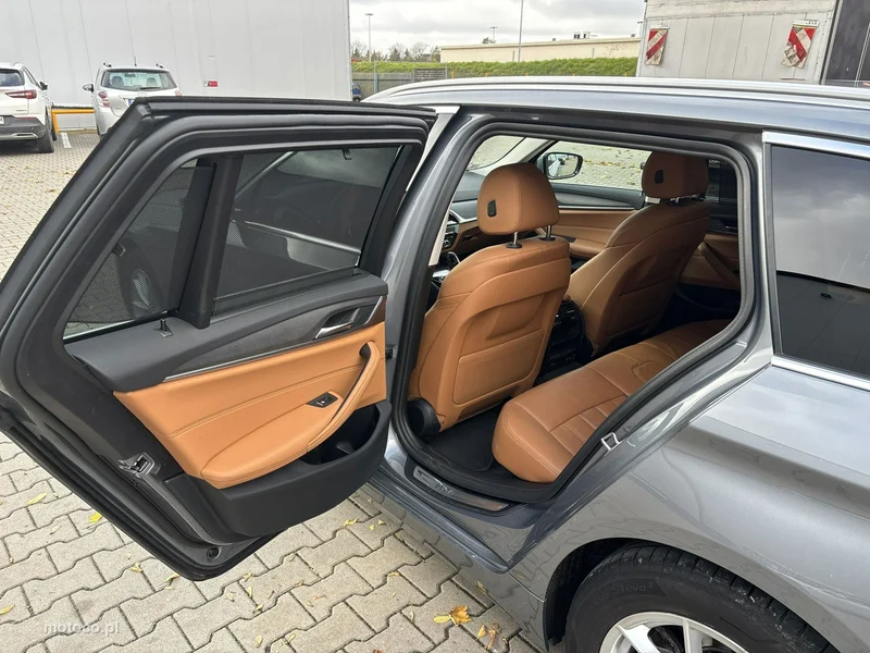BMW Seria 5 G30 520 20