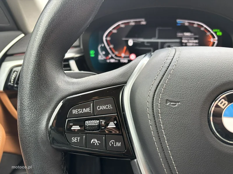 BMW Seria 5 G30 520 28
