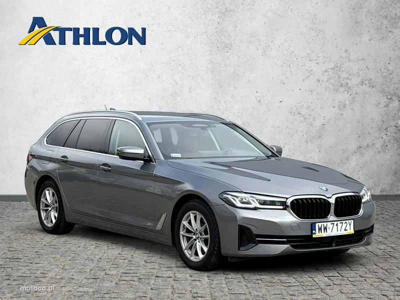 BMW Seria 5 G30 520 7