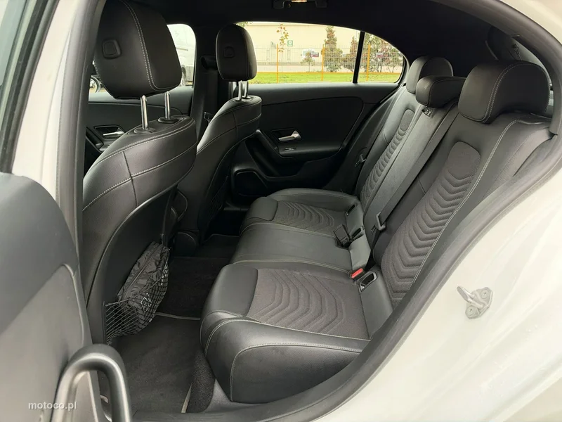 Mercedes-Benz Klasa A W177 A 180 15