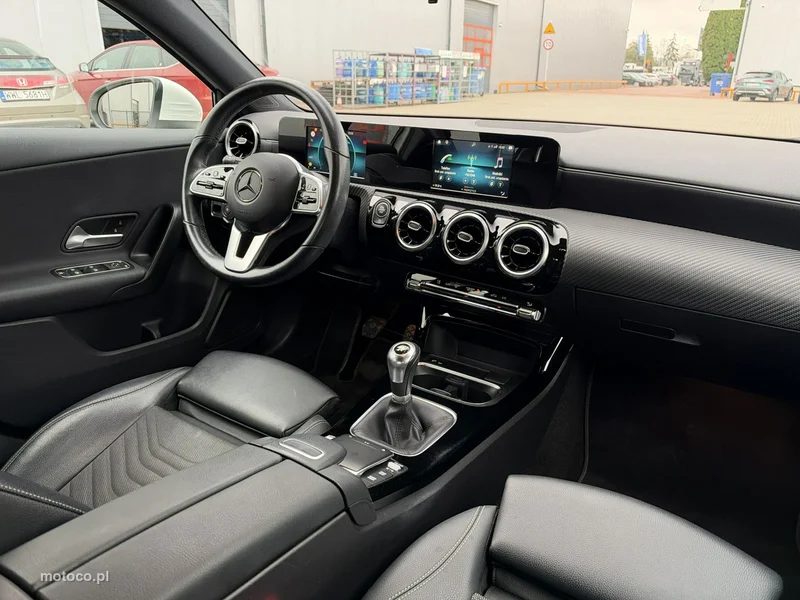 Mercedes-Benz Klasa A W177 A 180 21