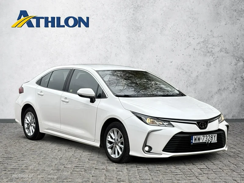 Toyota Corolla E210 7