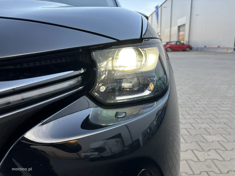 Mazda CX-60 9