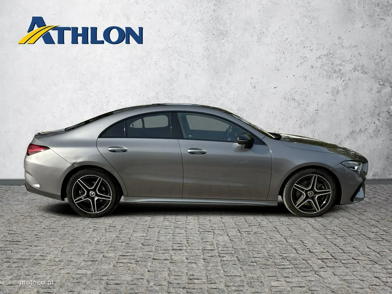 Mercedes-Benz CLA C118 200 6