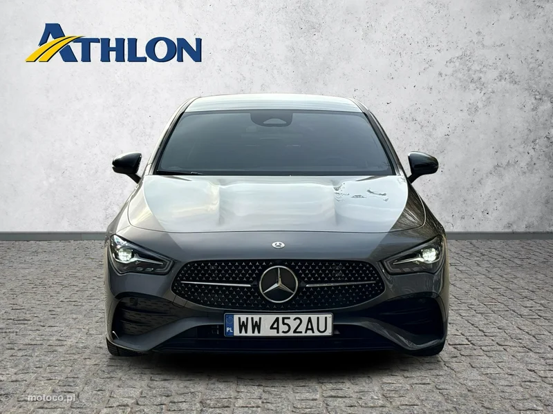 Mercedes-Benz CLA C118 200 8