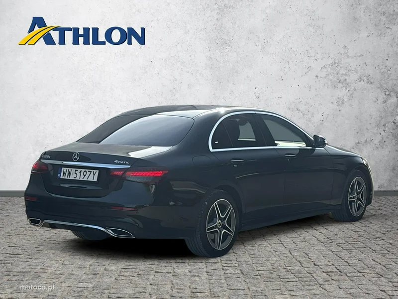 Mercedes-Benz Klasa E W213 E 220 5