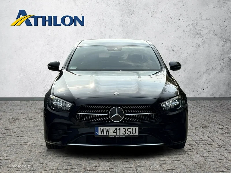 Mercedes-Benz Klasa E W213 E 300 8