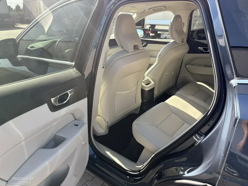Volvo XC 60 20