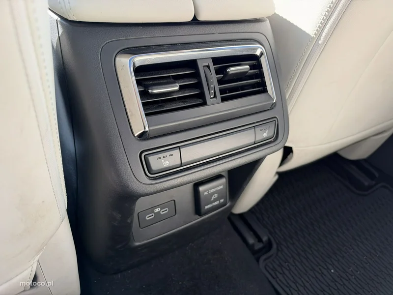 Mazda CX-60 16