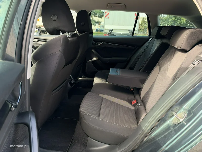Skoda Octavia IV 15