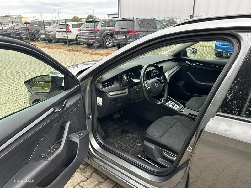 Skoda Octavia IV 11