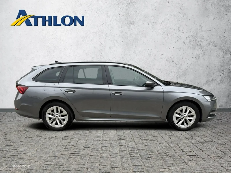 Skoda Octavia IV 6