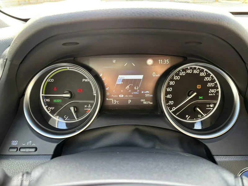 Toyota Camry XV70 22