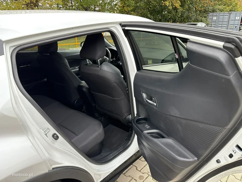Toyota C-HR AX10 18