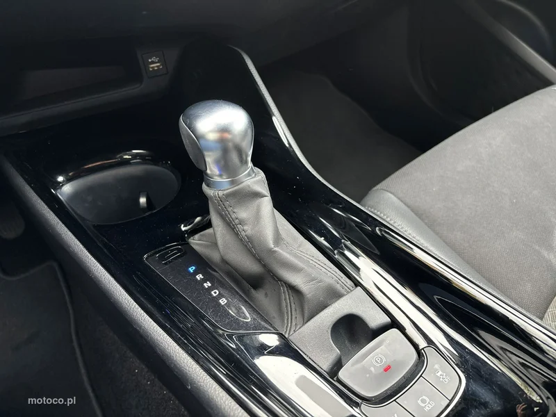 Toyota C-HR AX10 25
