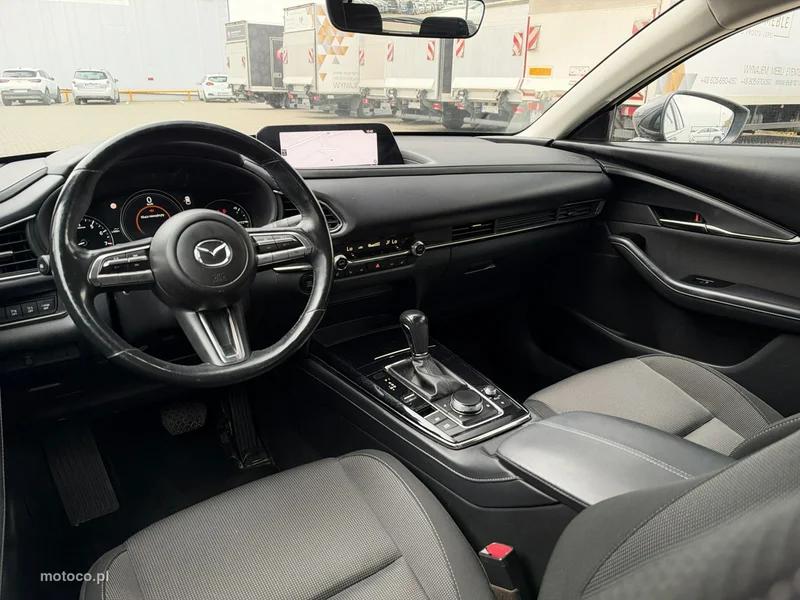 Mazda CX-30 13