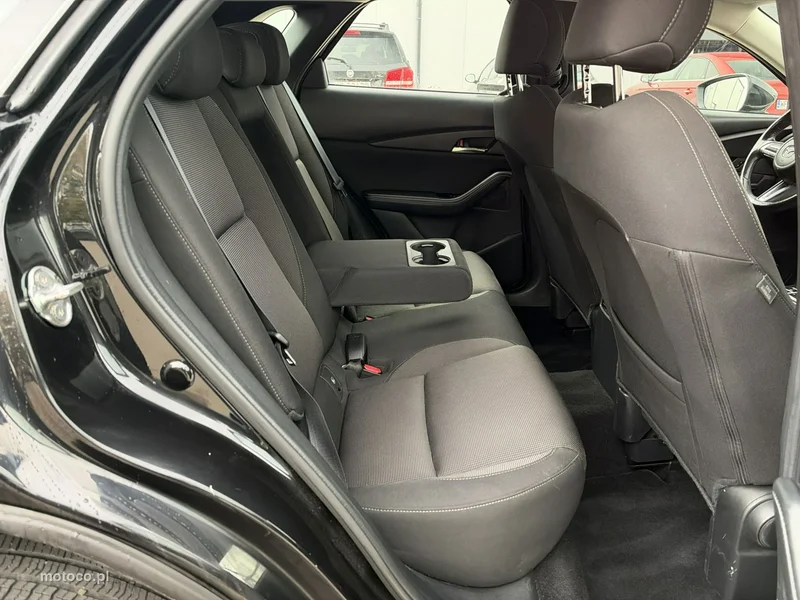 Mazda CX-30 17