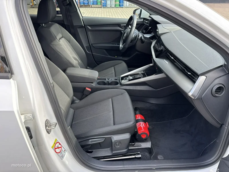 Audi A3 8Y 15