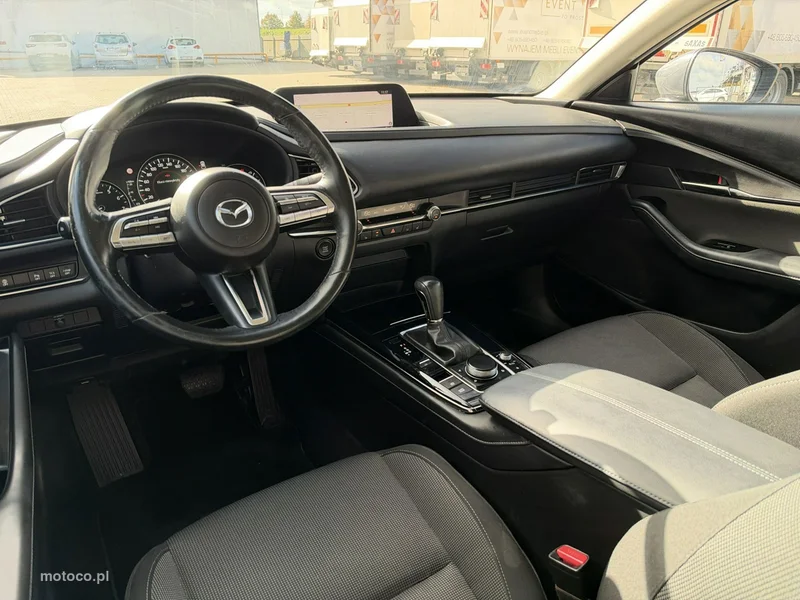 Mazda CX-30 13