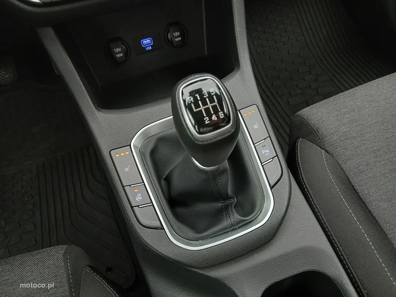 Hyundai i30 16
