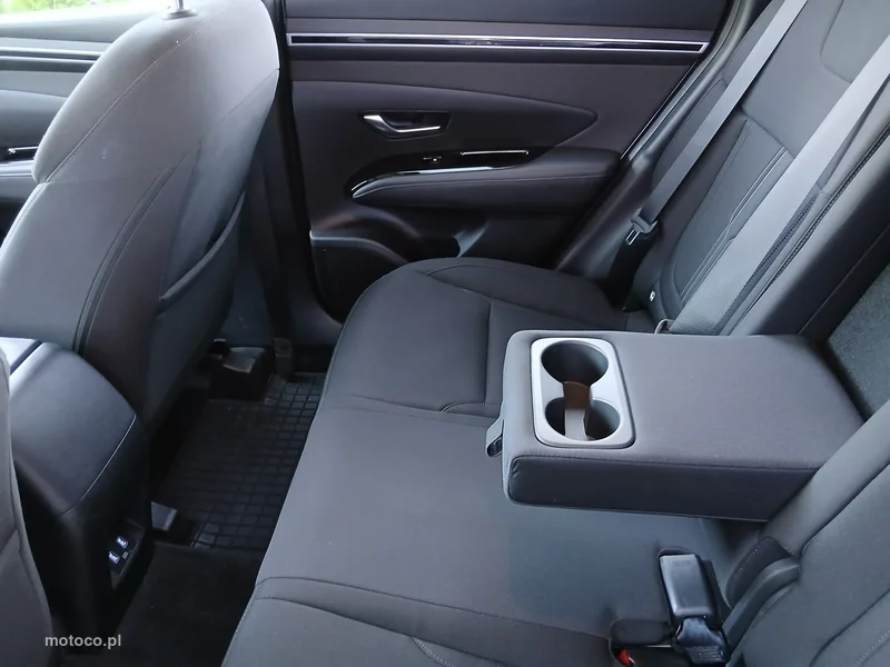 Hyundai TUCSON 12
