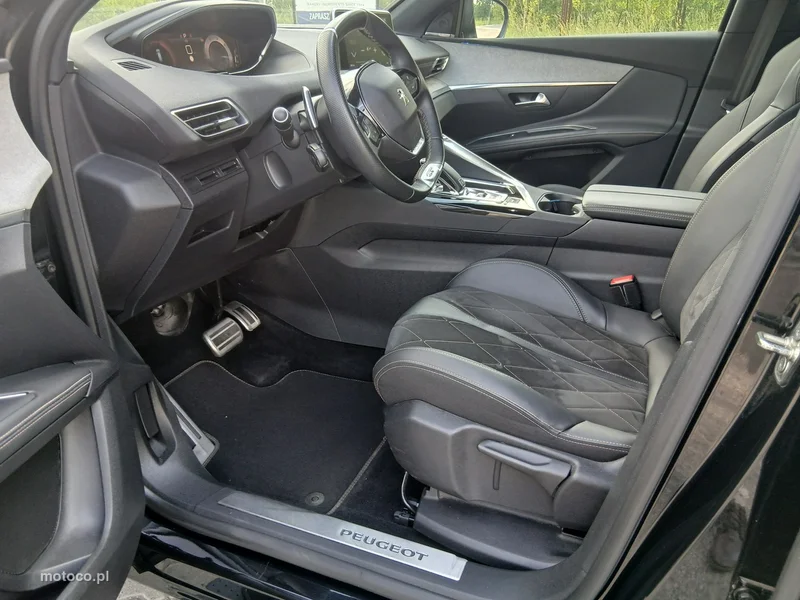 Peugeot 5008 13
