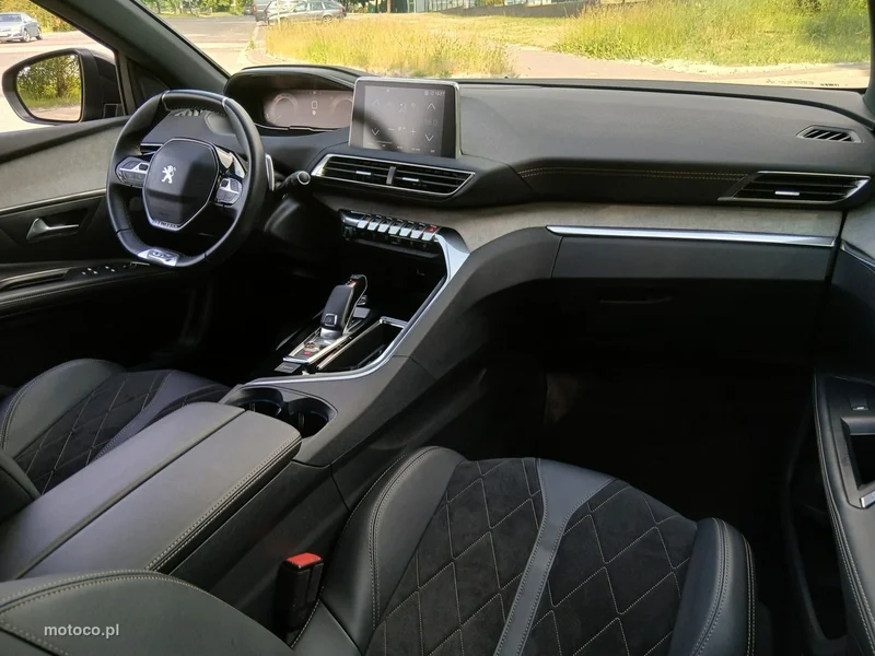 Peugeot 5008 15