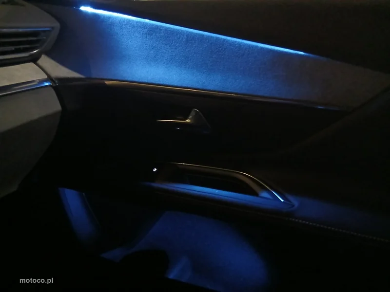 Peugeot 5008 25