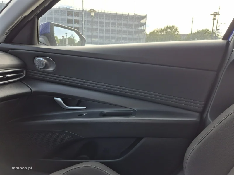 Hyundai Elantra 29