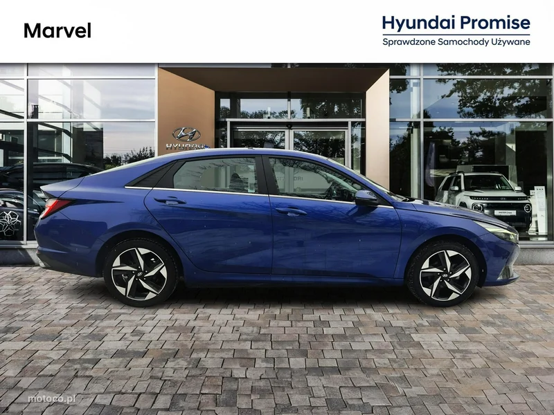 Hyundai Elantra 6