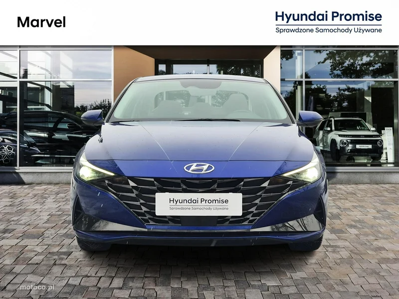 Hyundai Elantra 8