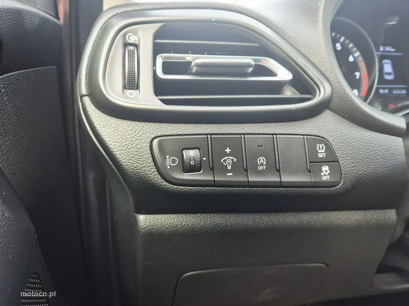 Hyundai i30 20