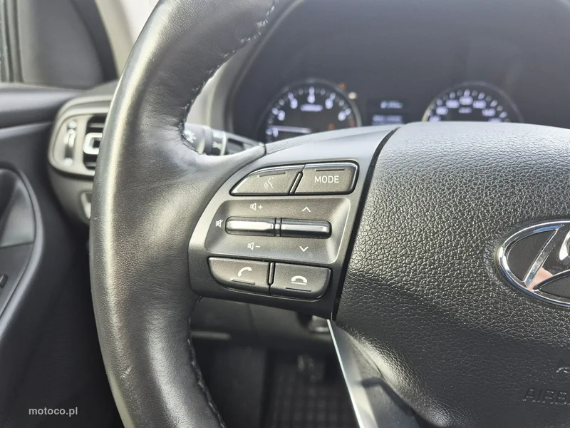 Hyundai i30 23
