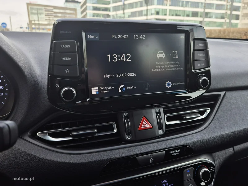 Hyundai i30 25